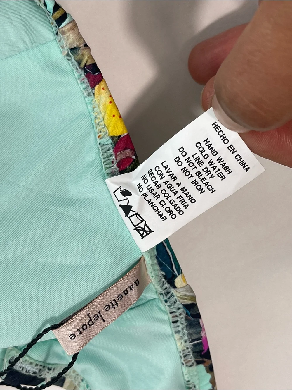 Nanette Lepore Women’s Aqua Tropical Floral Underwire Bikini Top Size 6 NWT